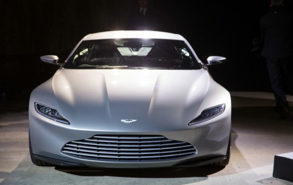 das neue Auto von 007 in Spectre Aston Martin DB 10