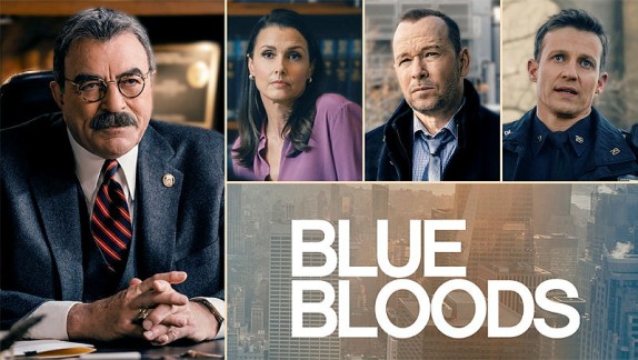 Blue Bloods Staffel 13 Key Art Banner © 2022 CBS Broadcasting Inc. All Rights Reserved.